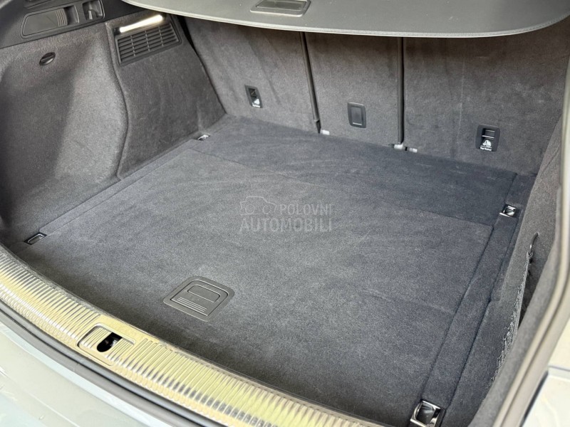 Audi Q5 SportbackSlineMatrix