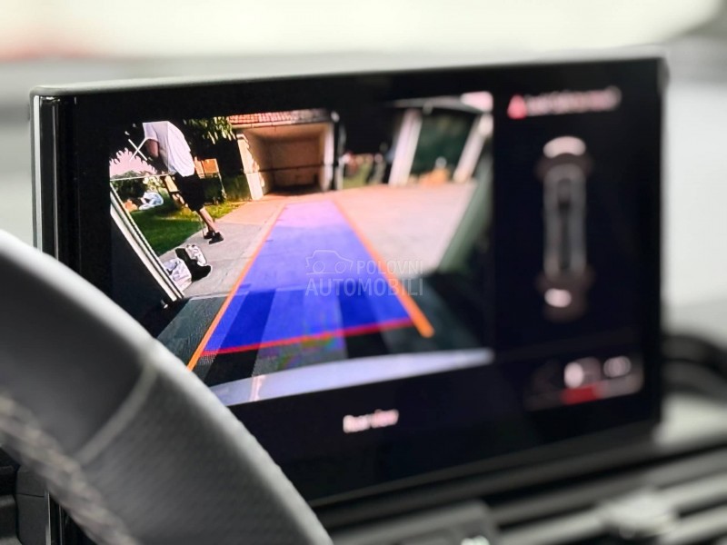 Audi Q5 SportbackSlineMatrix