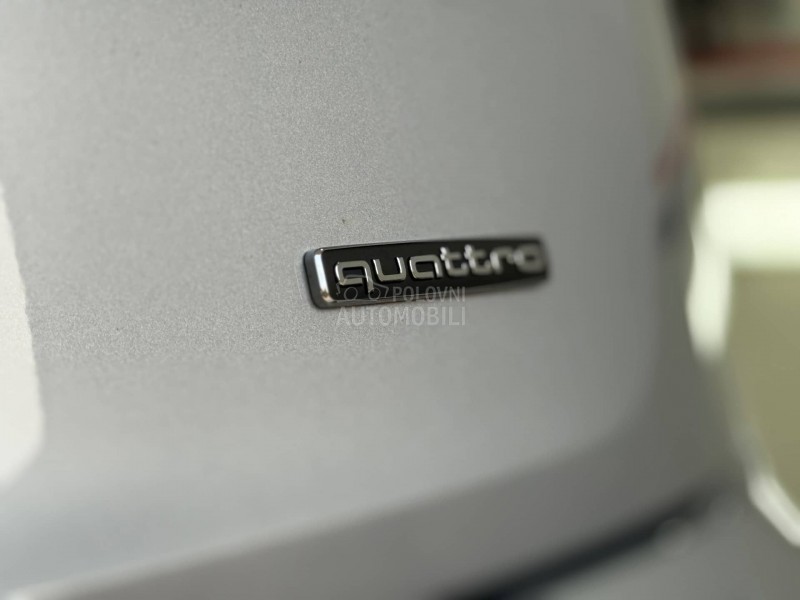 Audi Q5 SportbackSlineMatrix