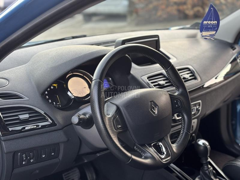 Renault Megane 1.2 BOSE CH