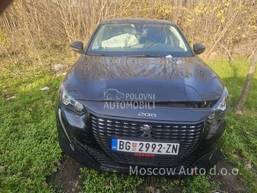 Peugeot 208 