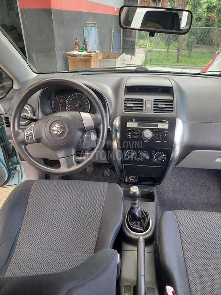 Suzuki SX4 