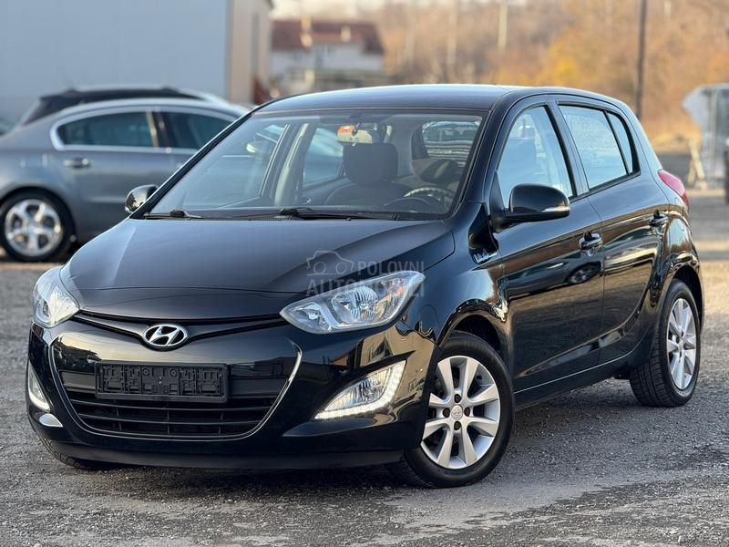 Hyundai i20 1.4 LED RESTYLE CH