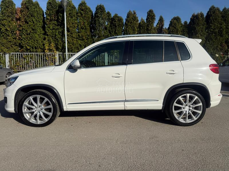 Volkswagen Tiguan R-line    4x4