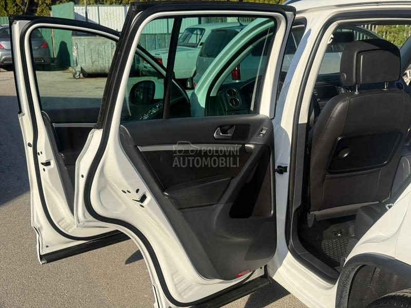 Volkswagen Tiguan R-line    4x4