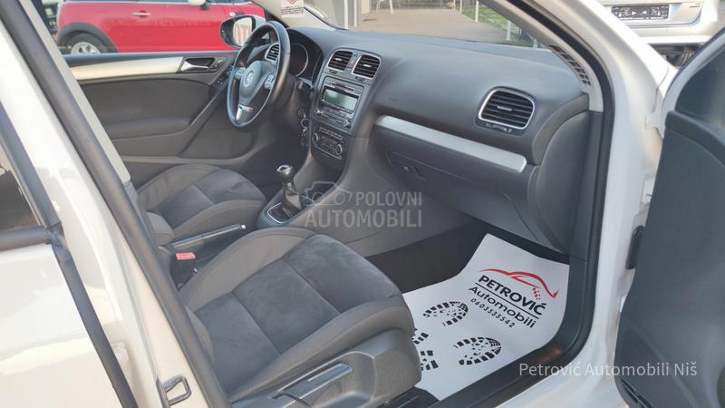 Volkswagen Golf 6 1.6 TDi //HIGHLINE//