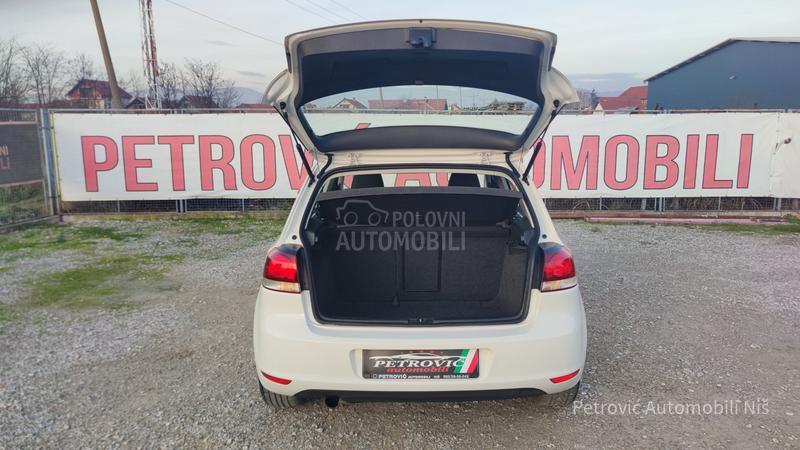 Volkswagen Golf 6 1.6 TDi //HIGHLINE//