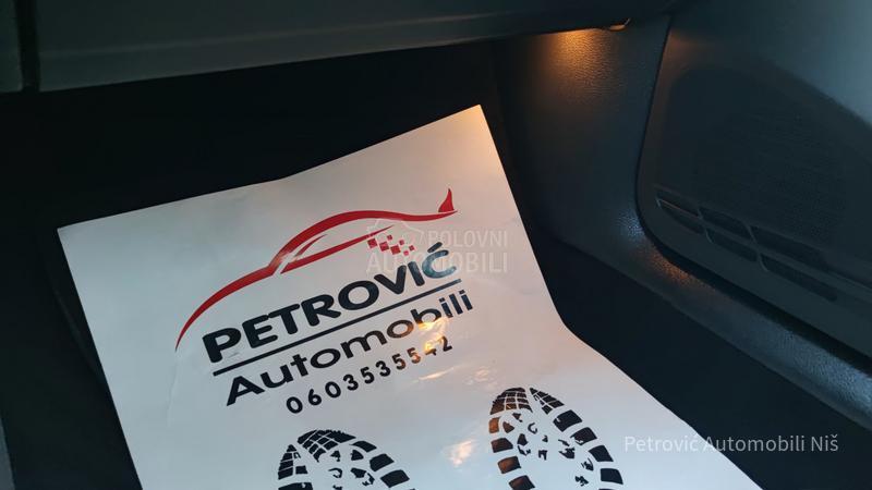 Volkswagen Golf 6 1.6 TDi //HIGHLINE//