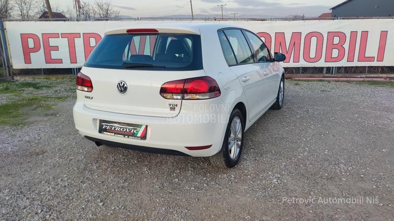 Volkswagen Golf 6 1.6 TDi //HIGHLINE//