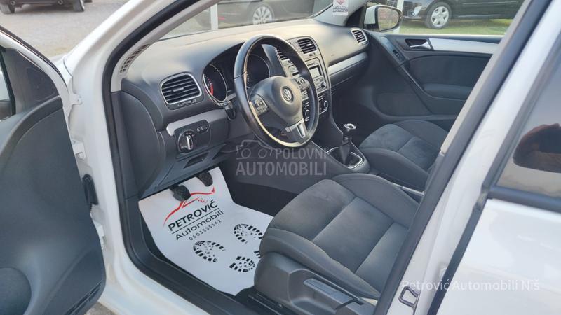 Volkswagen Golf 6 1.6 TDi //HIGHLINE//