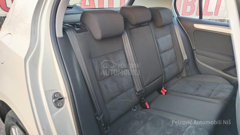 Volkswagen Golf 6 1.6 TDi //HIGHLINE//