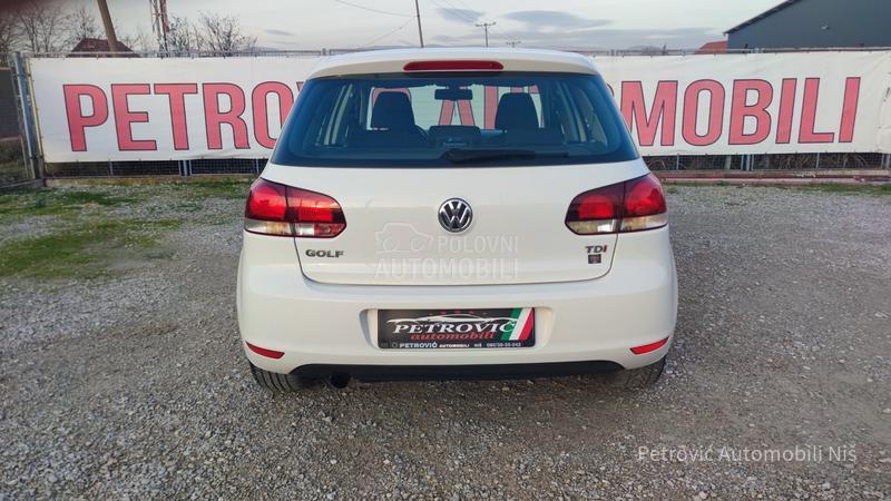 Volkswagen Golf 6 1.6 TDi //HIGHLINE//