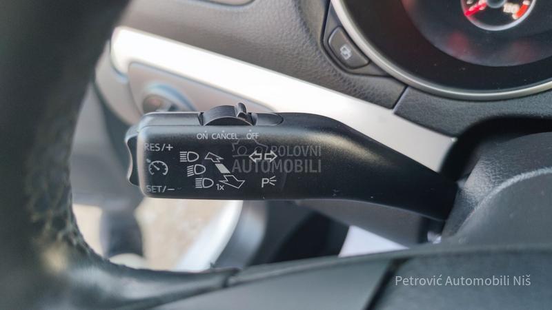 Volkswagen Golf 6 1.6 TDi //HIGHLINE//