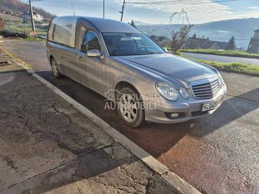 Mercedes Benz E 220 POGREBNO