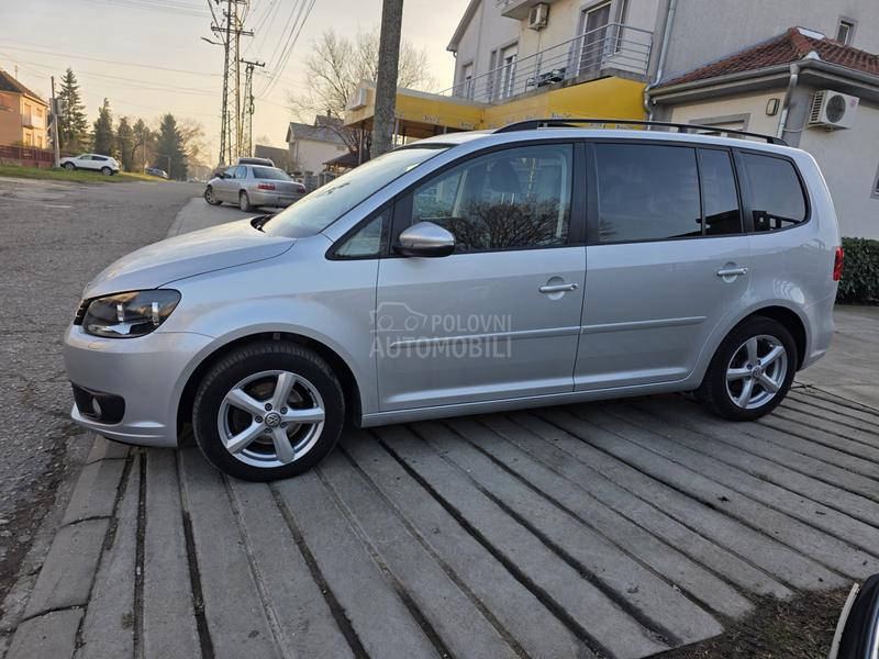 Volkswagen Touran 