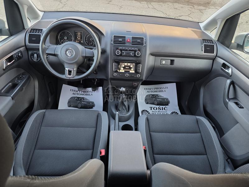 Volkswagen Touran 