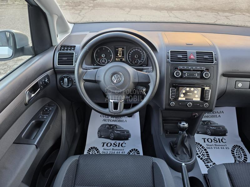 Volkswagen Touran 