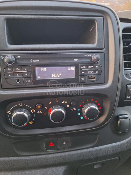 Renault Trafic 2.0dci L2H1