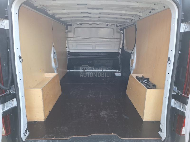 Renault Trafic 2.0dci L2H1