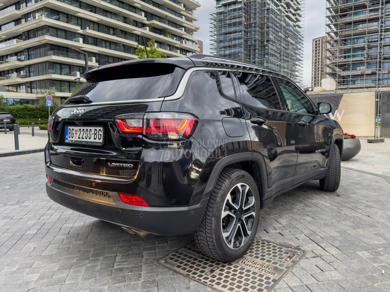 Jeep Compass 1.3