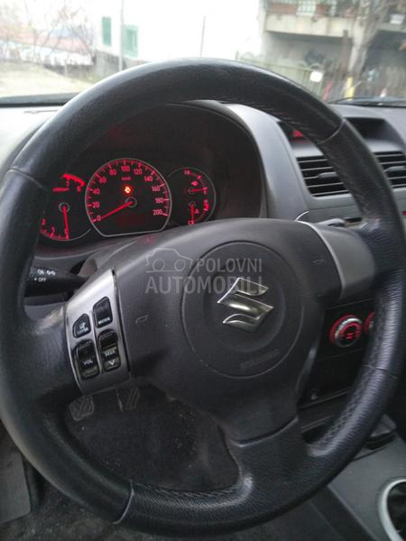 Suzuki SX4 1.6 i 4x4