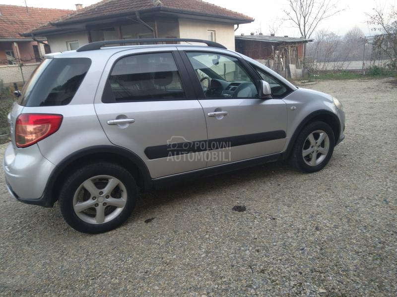 Suzuki SX4 1.6 i 4x4