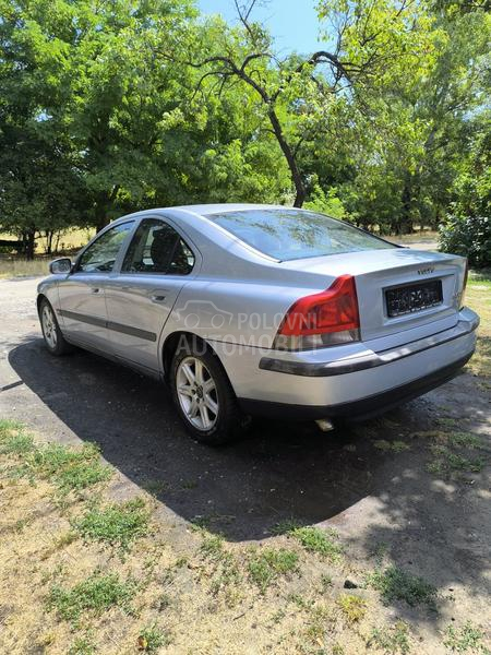 Volvo S60 