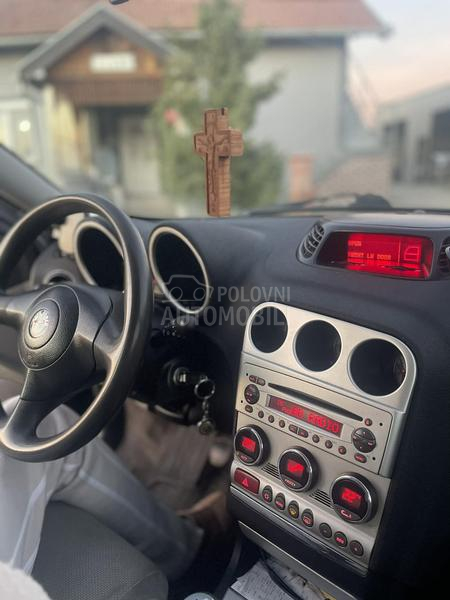 Alfa Romeo 156 