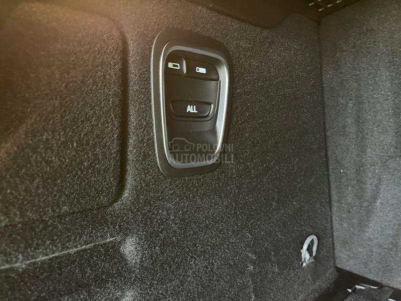 Renault Scenic 1.2 Tce BOSE