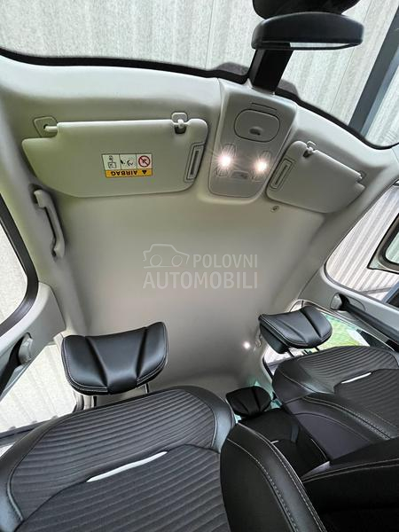 Renault Scenic 1.2 Tce BOSE