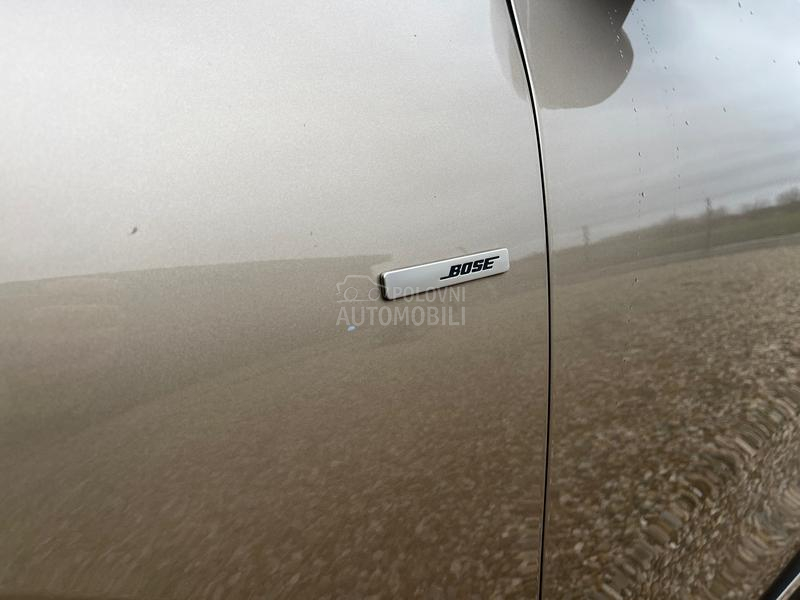 Renault Scenic 1.2 Tce BOSE