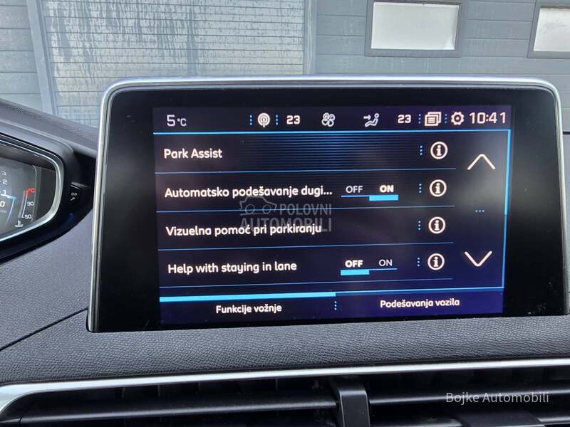 Peugeot 3008 1.6 HDI ALLURE