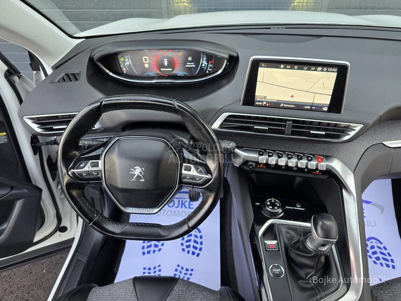 Peugeot 3008 1.6 HDI ALLURE