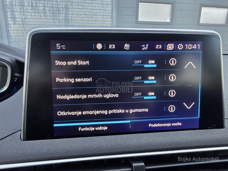 Peugeot 3008 1.6 HDI ALLURE