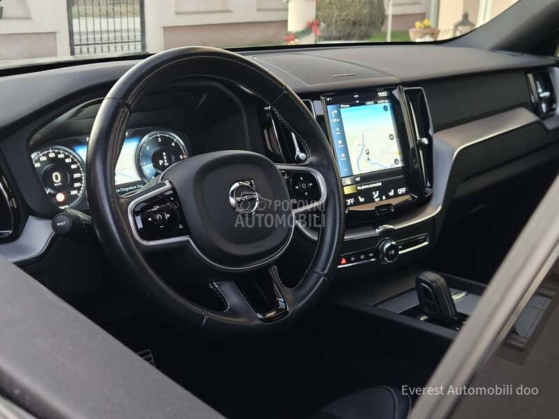Volvo XC60 2.0B4/MHEV/R Design/