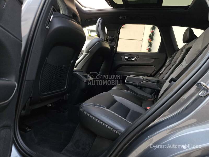 Volvo XC60 2.0B4/MHEV/R Design/