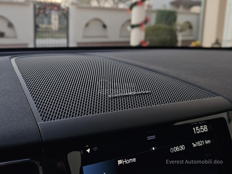 Volvo XC60 2.0B4/MHEV/R Design/