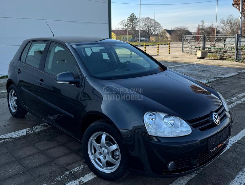 Volkswagen Golf 5 1.4B