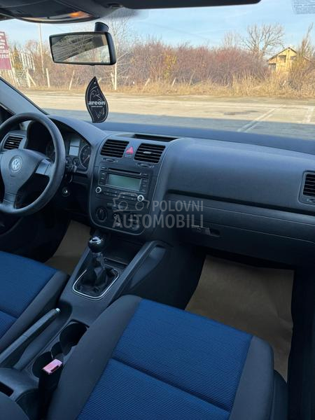 Volkswagen Golf 5 1.4B