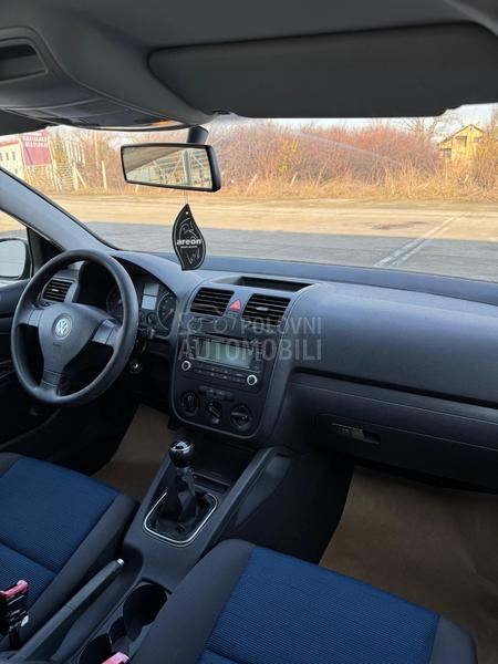 Volkswagen Golf 5 1.4B
