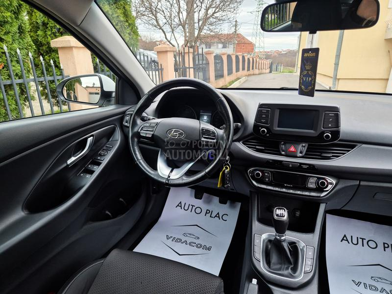 Hyundai i30 1.4TGDI/CH/