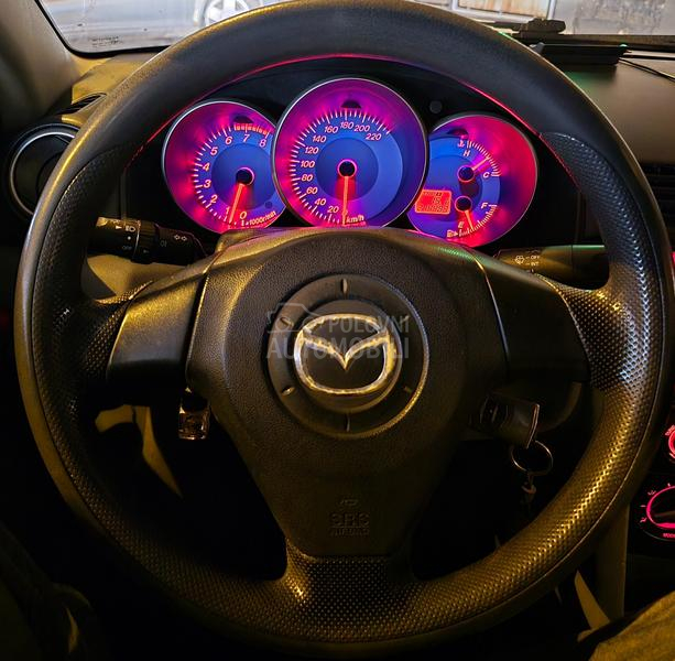 Mazda 3 1.6