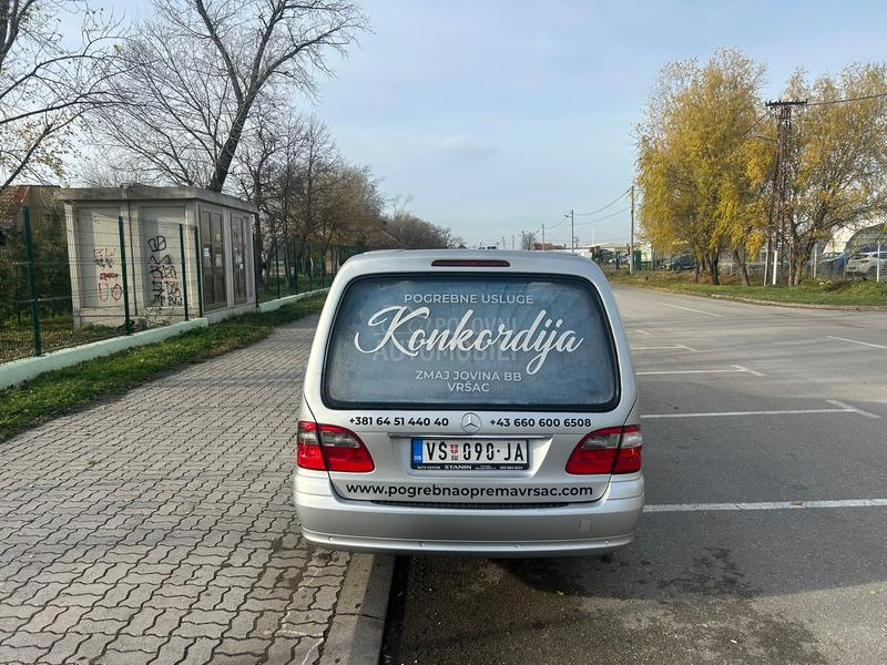 Mercedes Benz E 220 pogrebno