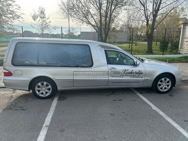 Mercedes Benz E 220 pogrebno