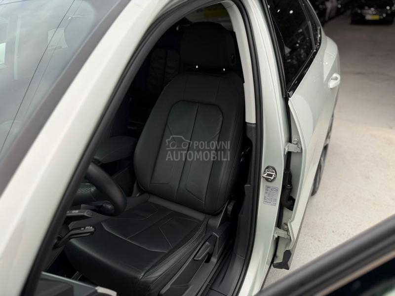 Audi Q3 S-Line/Matrix/360/20