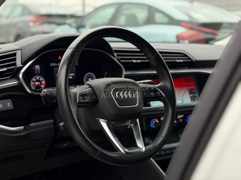 Audi Q3 S-Line/Matrix/360/20