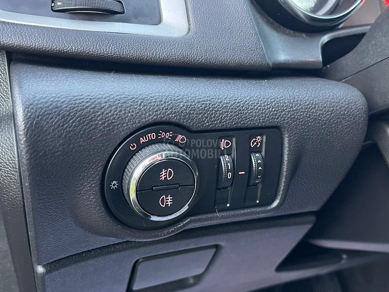 Opel Astra J 1.7 CDTI