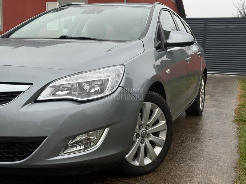 Opel Astra J 1.7 CDTI