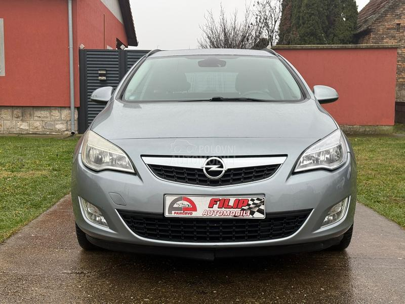 Opel Astra J 1.7 CDTI