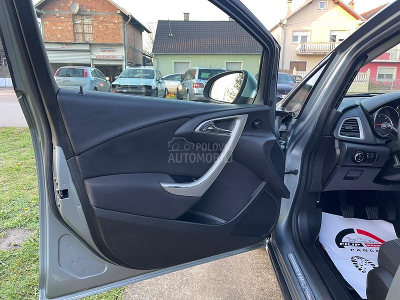 Opel Astra J 1.7 CDTI